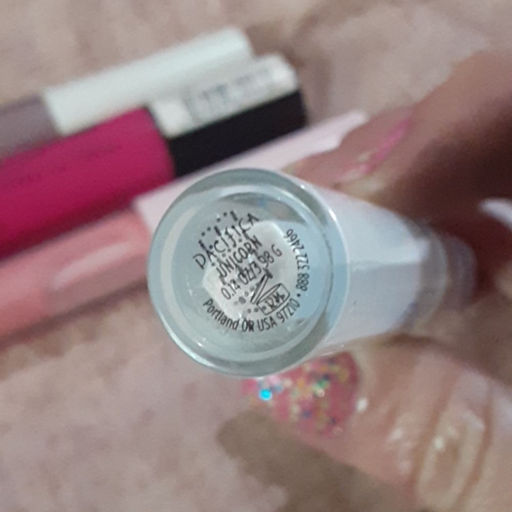 MISC. LIQUID LIPSTICK/GLOSS! - Picture 5 of 8